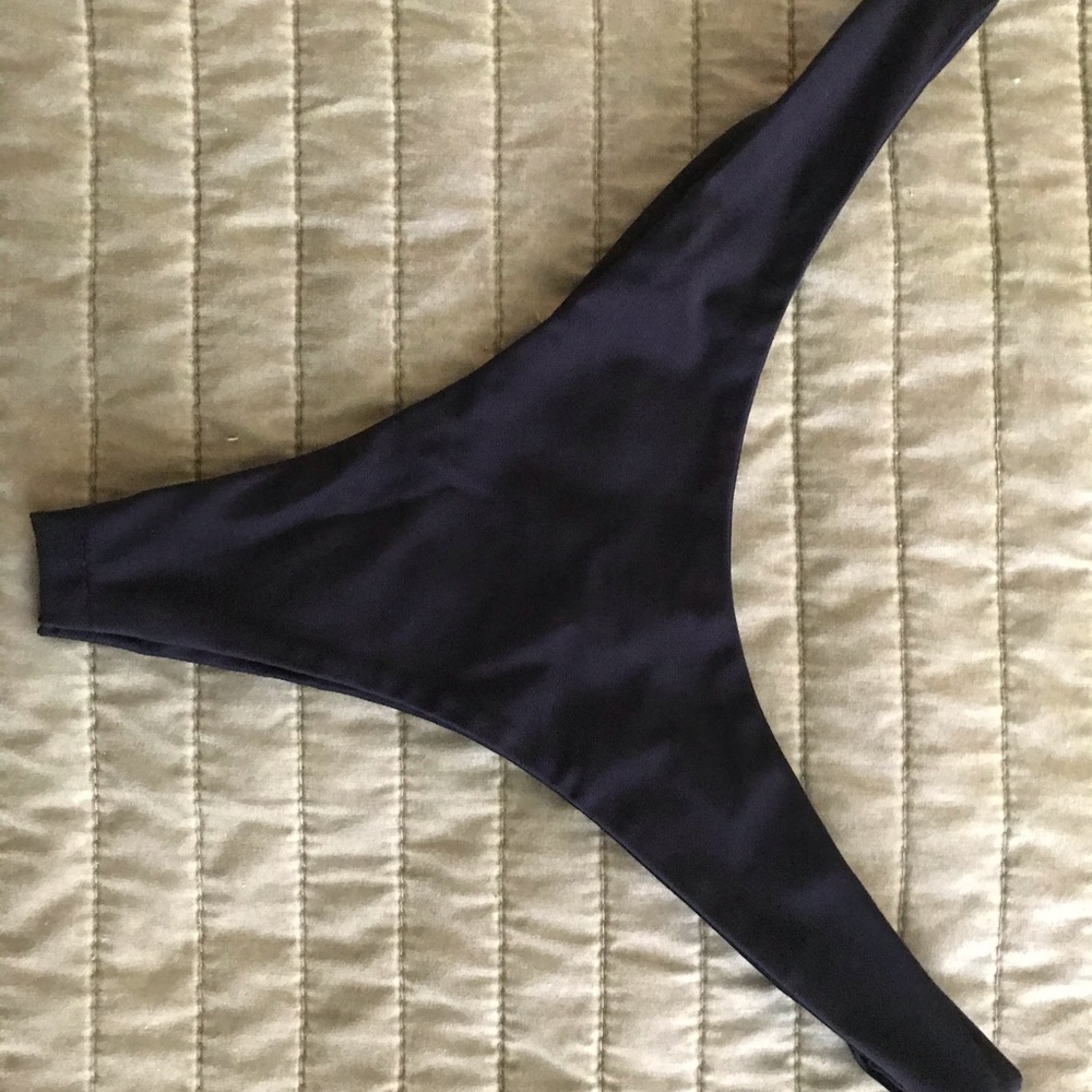 FAE Swim Zenith Thong Bottoms *BLACK*